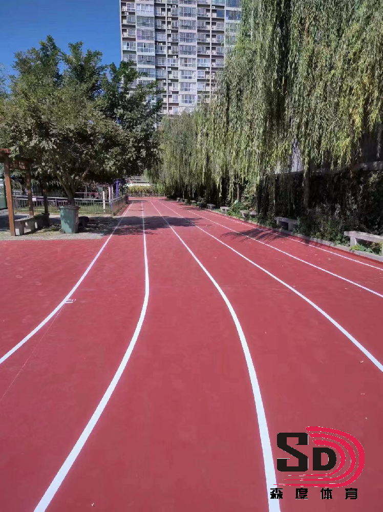 塑膠跑道的常用厚度是多少？